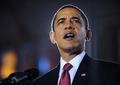 米ノースカロライナ（North Carolina）州キャンプ・ルジューン（Camp Lejeune）海兵隊基地で演説するバラク・オバマ（Barack Obama）大統領（2009年2月27日撮影）。(c)AFP/Mandel NGAN