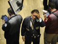 米ニューヨーク証券取引所（New York Stock Exchange）で頭を抱えるトレーダー（2008年9月29日撮影）。(c)AFP/TIMOTHY A. CLARY