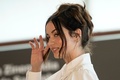 俳優のアナ・デ・アルマスさん。スペインのサンセバスチャン国際映画祭で（2022年9月24日撮影）。(c)ANDER GILLENEA / AFP