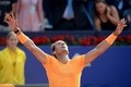男子テニス、バルセロナ・オープン、シングルス準々決勝。勝利を喜ぶラファエル・ナダル（2018年4月27日撮影）。(c)AFP PHOTO / Josep LAGO