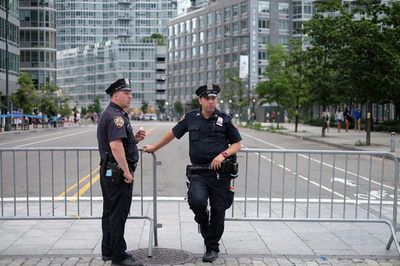 米独立記念日を狙った攻撃阻止、「IS関係者」10人以上逮捕