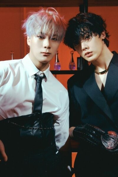 ムンビン＆サナ、「INCENSE」日本オリコン「週間海外アルバムランキング」1位に