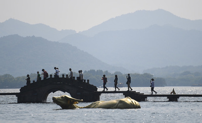 西湖の観光客は前年の3割弱 これからは「納涼ルート」がお勧め 中国