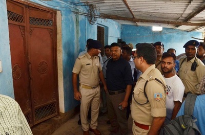 インドの一家7人、首つった遺体で発見 生活苦で心中か