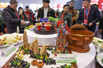 中国で飲食業界が好調 1～2月の収入19兆円