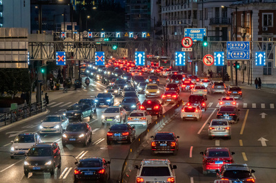 湖北省から来た新入生に入学奨励金を支給 中国・上海の大学