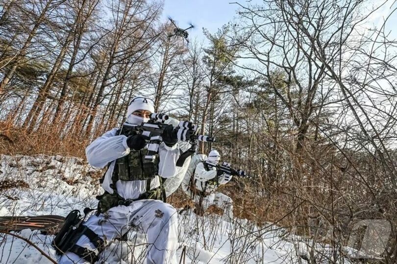 陸軍特殊戦司令部の兵士ら(c)news1