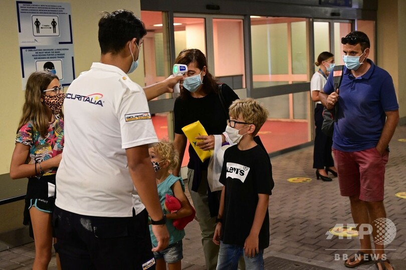 大型客船の地中海クルーズ再開、コロナ流行後初 イタリア