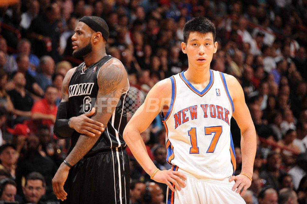 ヒートがニックス破り8連勝、新星リンは「ビック3」に存在感示せず