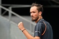 テニス、マドリード・オープン、男子シングルス2回戦。ガッツポーズを見せるダニール・メドベージェフ（2023年4月29日撮影）。(c)OSCAR DEL POZO / AFP