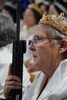 米ペンシルベニア州ニューファウンドランドで行われた合同結婚式で、銃器を手にする統一教会系会派の信者（2018年2月28日撮影）。(c)AFP PHOTO / Don EMMERT