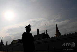 日本のホテルで絵画窃盗、タイ政府高官が辞職を表明 日本のホテルで絵画窃盗、タイ政府高官が辞職を表明