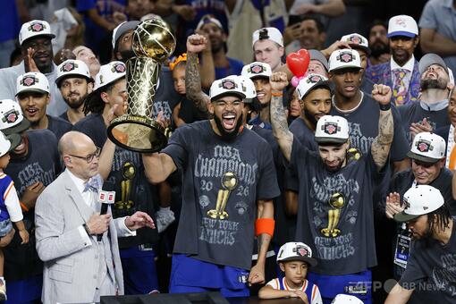 ニューヨーク・ニックス、53年ぶりNBAファイナル制覇 写真10枚 国際