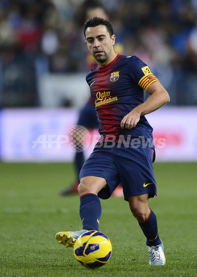 シャビ、FCバルセロナと契約延長 写真1枚 国際ニュース：AFPBB News