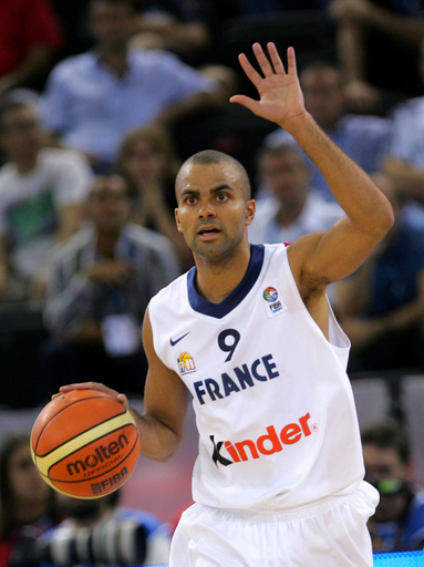 フランス ドイツを降す