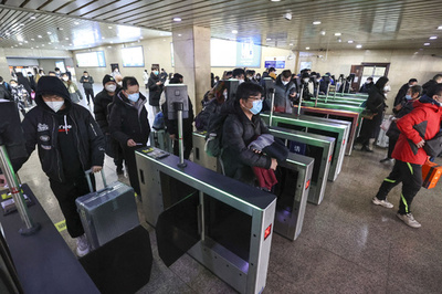 中国の高速鉄道が4万2000キロに 瞬間交差速度は時速870キロ記録