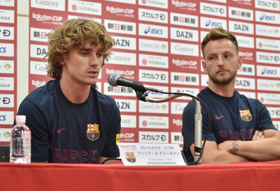 移籍騒動のグリーズマン、心はバルサに 「早くプレーしたくてたまらない」