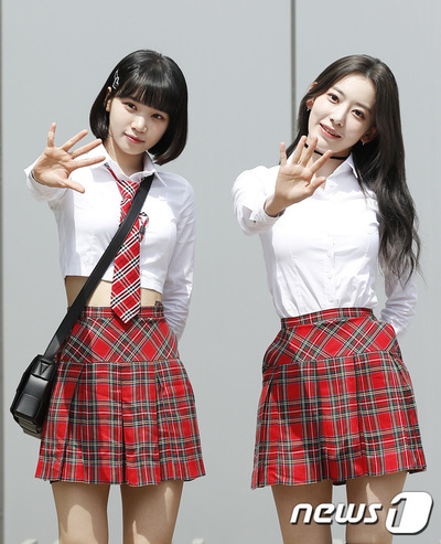 [★フォト] キム・チェウォン＆宮脇咲良、IZ*ONEからLE SSERAFIMに – KOREA WAVE