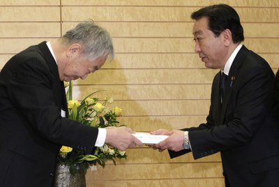 福島原発の事故調査委が中間報告、「東電・政府の災害対策は不十分」
