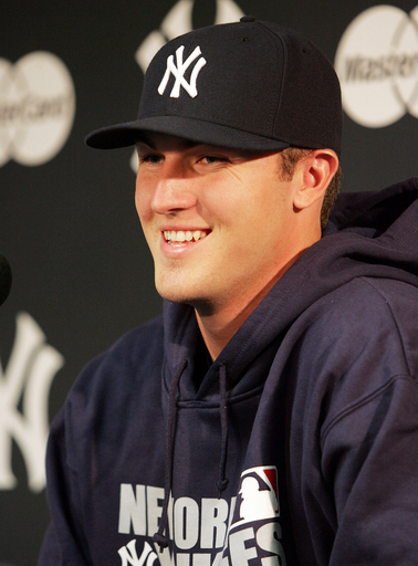 ＜07MLB＞ヒューズ メジャー初登板を控え記者会見に臨む - 米国