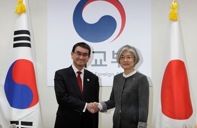 南北会談で拉致問題提起を、河野氏が韓国外相に要請