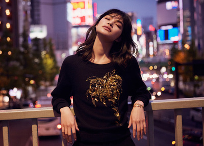 「クロエ」フェスティブコレクションにモデルの福士リナ登場