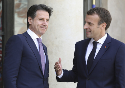 仏伊首脳、アフリカに難民手続き施設の設置を呼び掛け