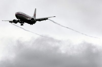 スーダン民間機ハイジャック事件、反政府組織一派の犯行か