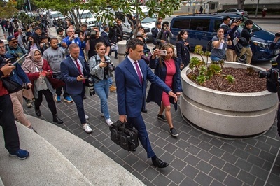 水原容疑者が声明で謝罪、「責任取る」意向も示す 弁護人