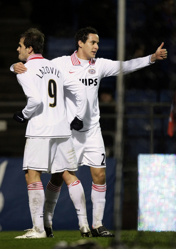 PSVアイントホーフェン ヘルシンボリに連勝でベスト16入り