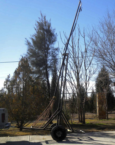 メキシコの麻薬組織、密輸に投石機を使用か