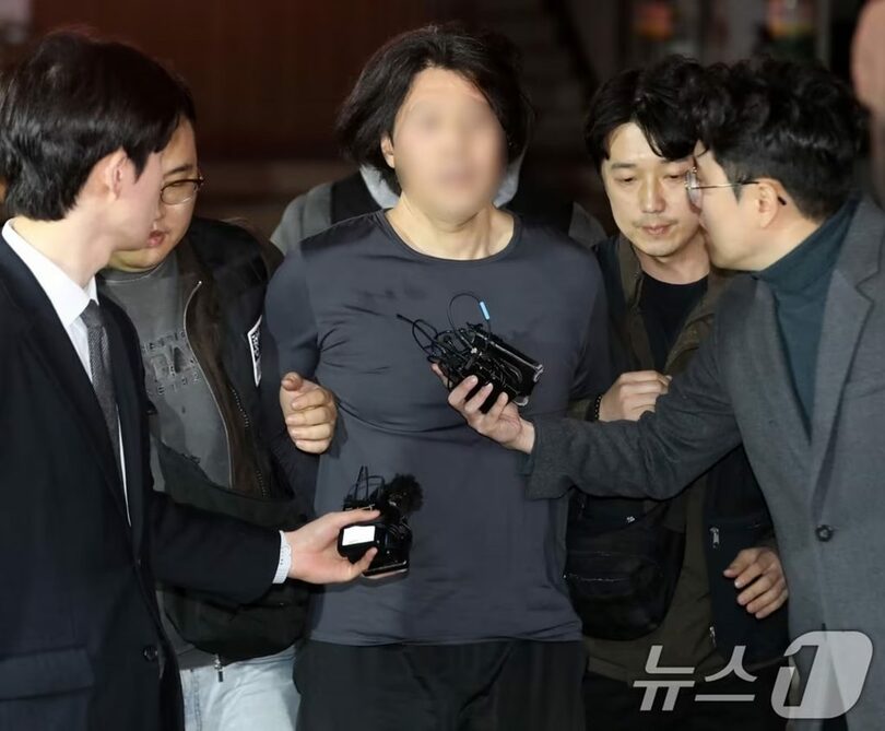 3月17日夜、釜山鎮警察署に移送された容疑者 (c)news1