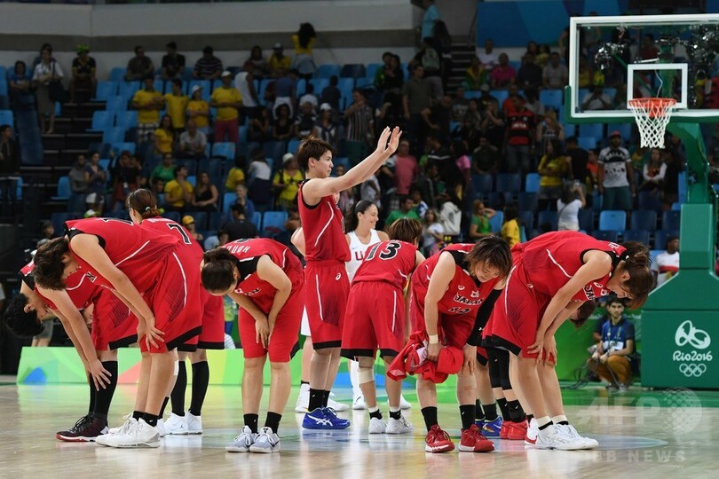 日本、決勝T1回戦で女王米国に完敗 バスケ女子