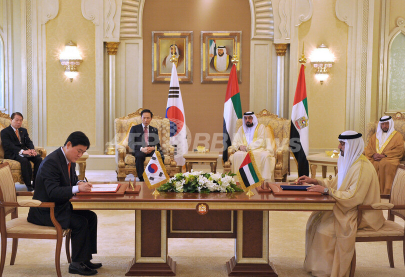 UAEの原発プロジェクト、韓国の企業連合が受注