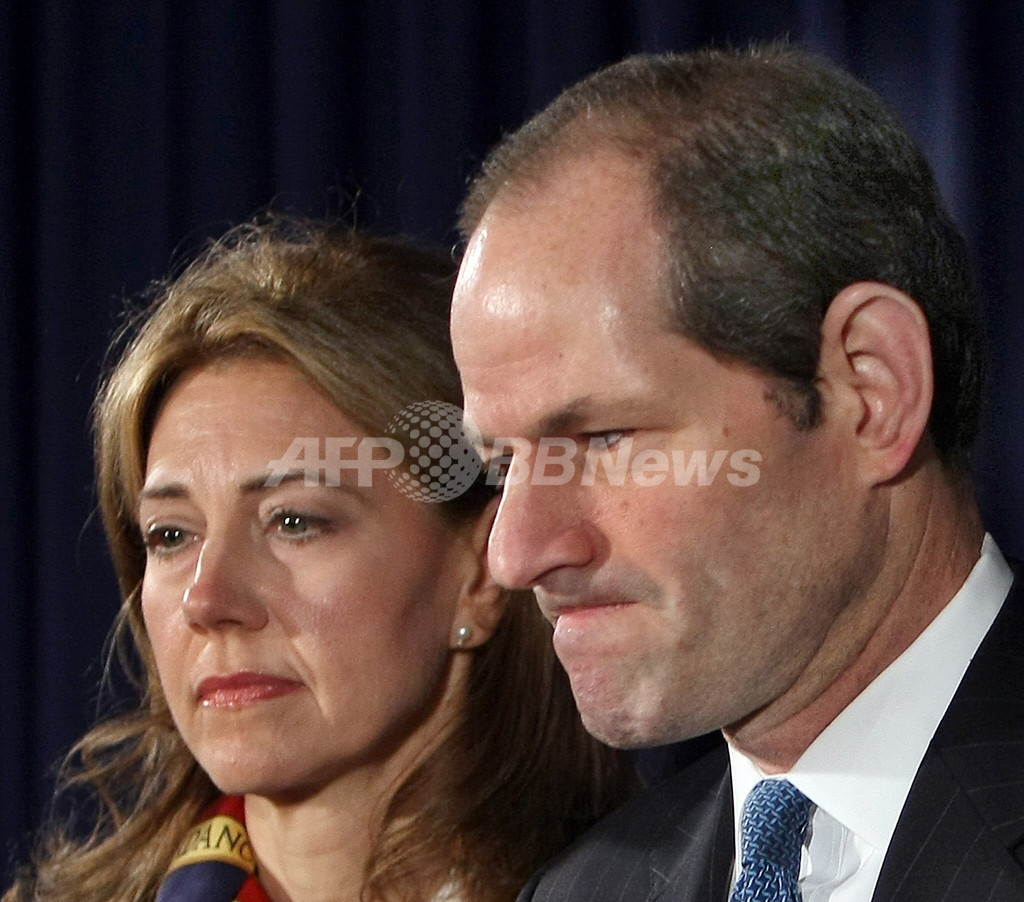米検察当局、買春で辞任の前NY知事を訴追せず 写真2枚 国際ニュース:AFPBB News
