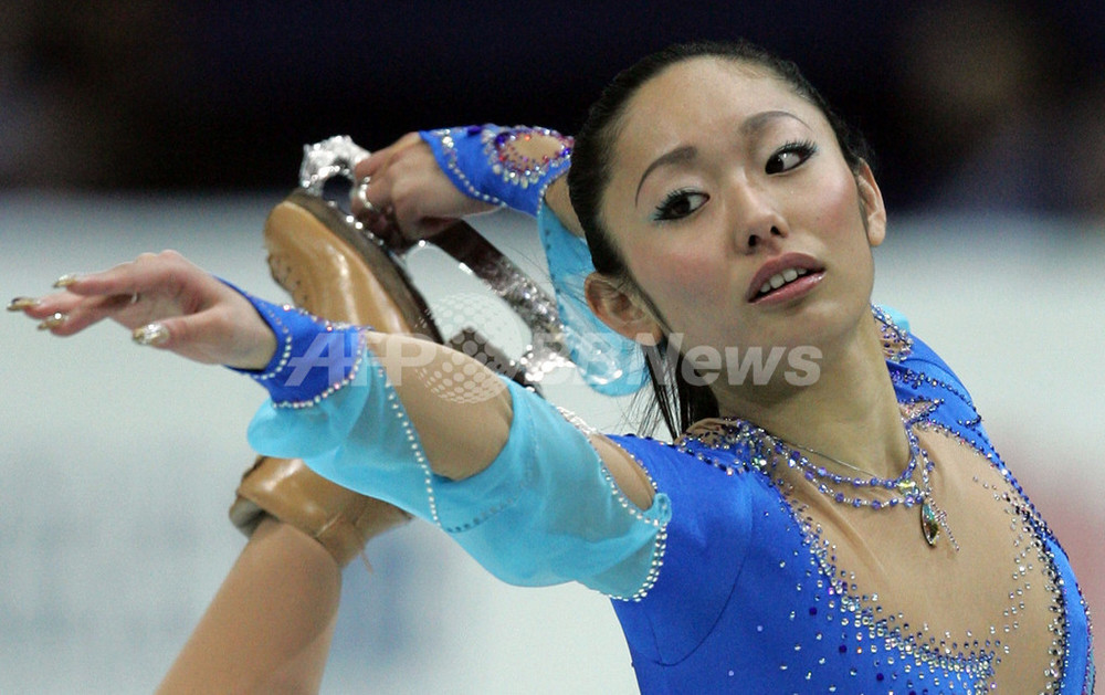 安藤美姫 08世界選手権・女子シングルSPで8位に 写真5枚 国際ニュース