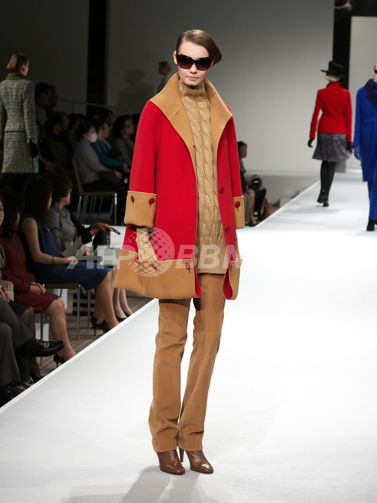 ＜13/14年秋冬東京コレクション＞ジュン アシダ