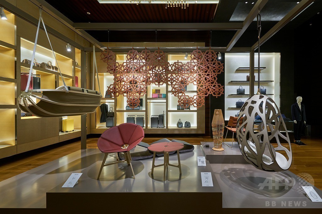 ルイ ヴィトン 表参道店でノマド コレクションの特別展示 写真11枚 マリ クレール スタイル Marie Claire Style