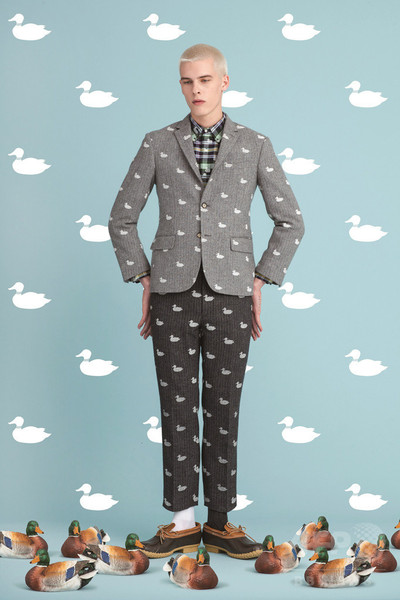 「コエ×トム・ブラウン」コラボコレクション発売