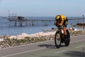 自転車ロードレース、ジロ・デ・イタリア、第1ステージ個人タイムトライアル（フォッサセジアマリーナ～オルトーナ、19.6キロ）に臨むチーム・ユンボ・ビスマのプリモシュ・ログリッチ（2023年5月6日撮影）。(c)Luca Bettini / AFP