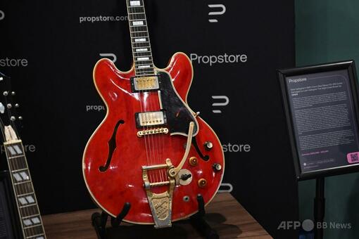 英バンド「オアシス」解散の因縁のギター、5900万円で落札 写真2枚