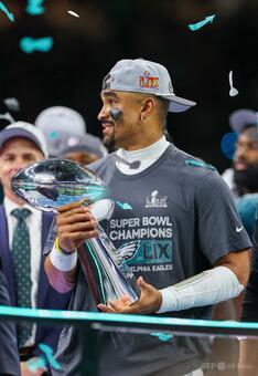 【2025スーパーボウルMVP】Sナイキ新品2023年記念ハーツNFLイーグルス 2025スーパーボウルMVP】Sナイキ新品2023年記念ハーツNFLイーグルス