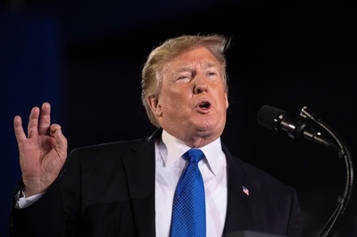 トランプ氏、ベネズエラ軍部に圧力 「恩赦拒めばすべて失う」