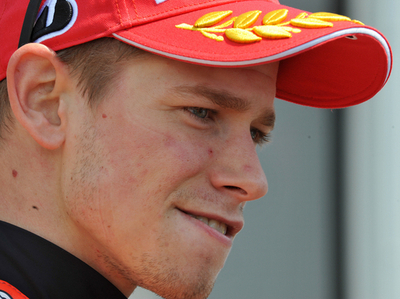 ストーナー 5戦連続ポールポジション獲得