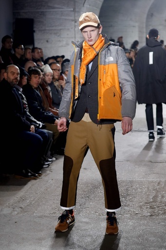 蛍光色差し色にアウトドア&ストリート、「ジュンヤ ワタナベ」18/19年秋冬メンズ