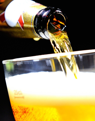 W杯の真の勝者は酒類業界？論文でアルコール乱用を警告