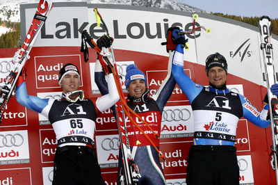 フィル 男子滑降開幕戦を制す