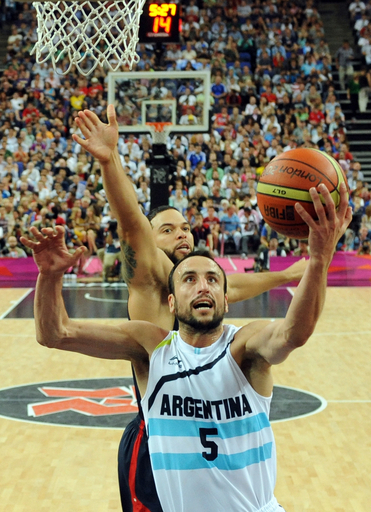 NBAスター擁する男子バスケ米国代表、アルゼンチンを退け決勝へ