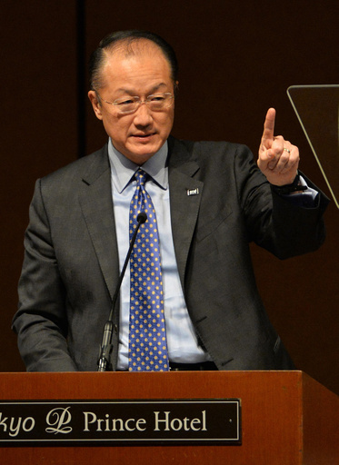 途上国の貧困撲滅、国民皆保険が鍵 世銀総裁