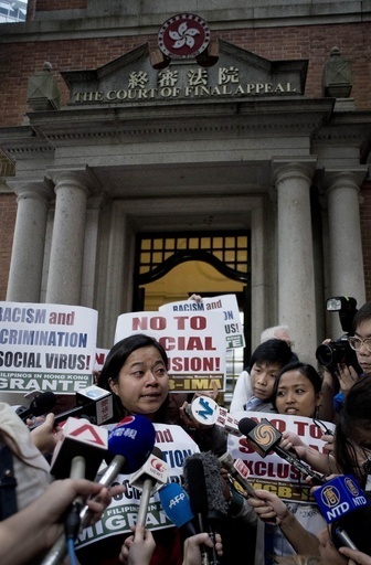 香港の外国人メイドに永住権認めず、最高裁で当局が逆転勝訴